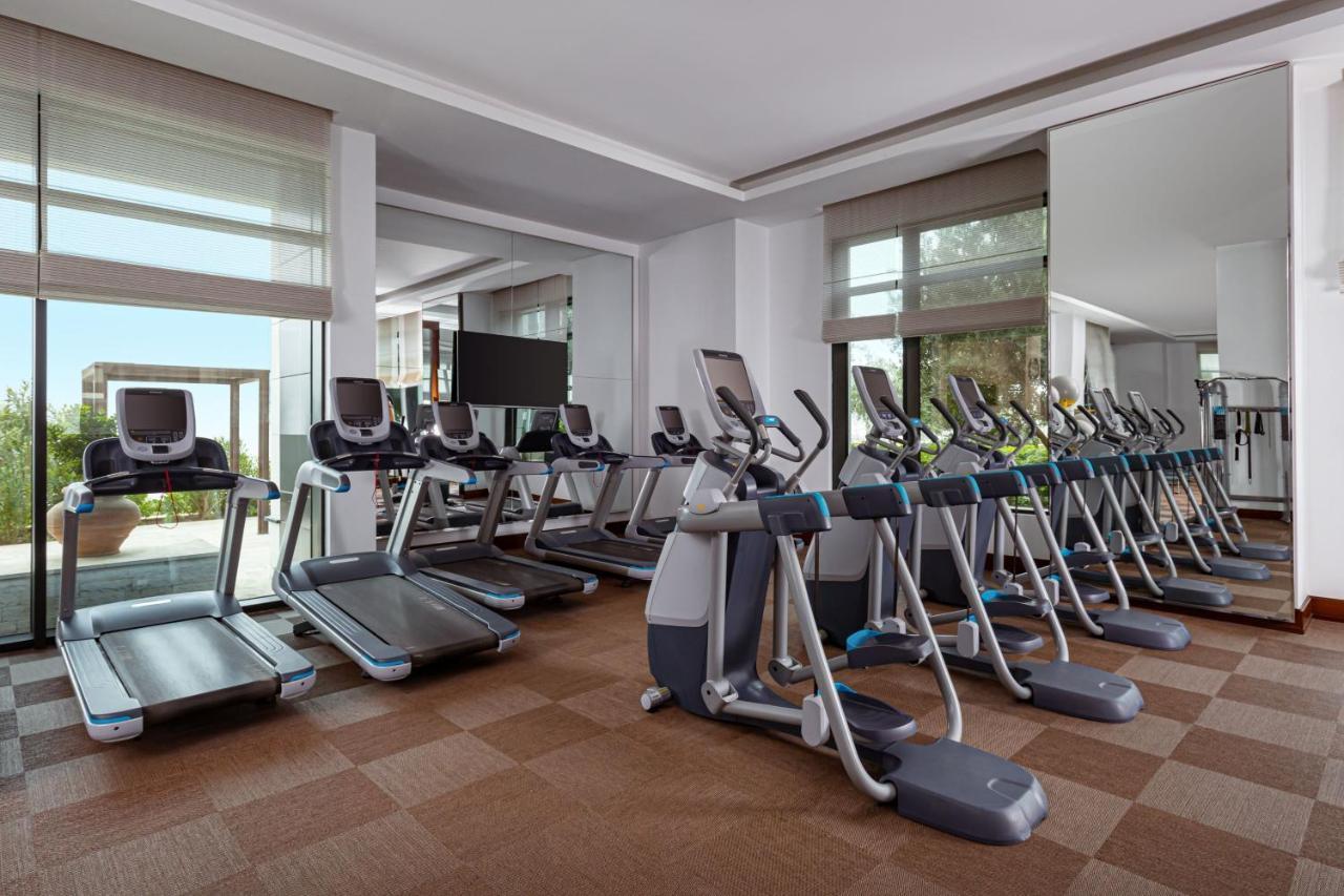 Baku Marriott Hotel Boulevard Exterior photo The gym at the Westin Hyderabad