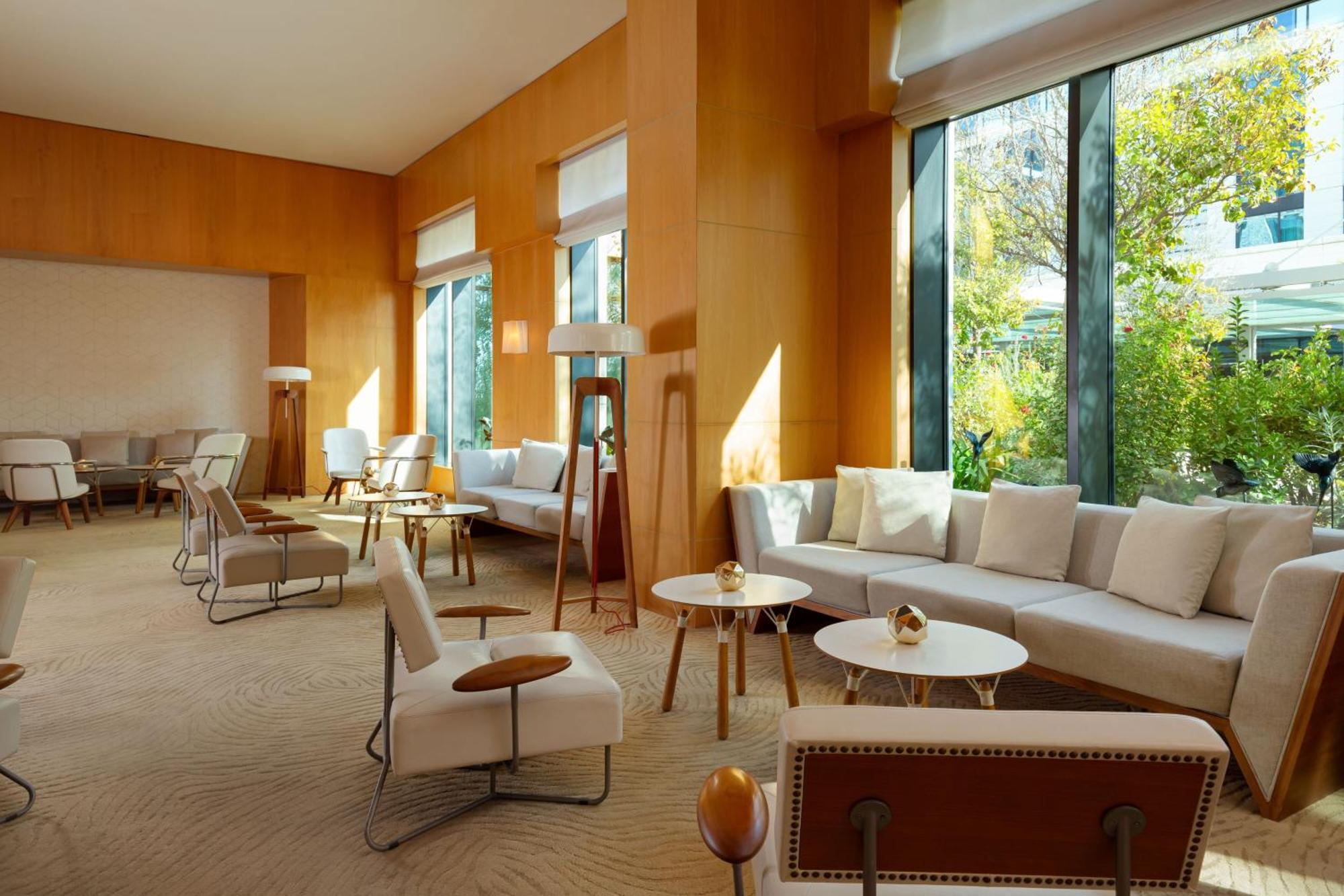 Baku Marriott Hotel Boulevard Exterior photo The lounge at the hotel