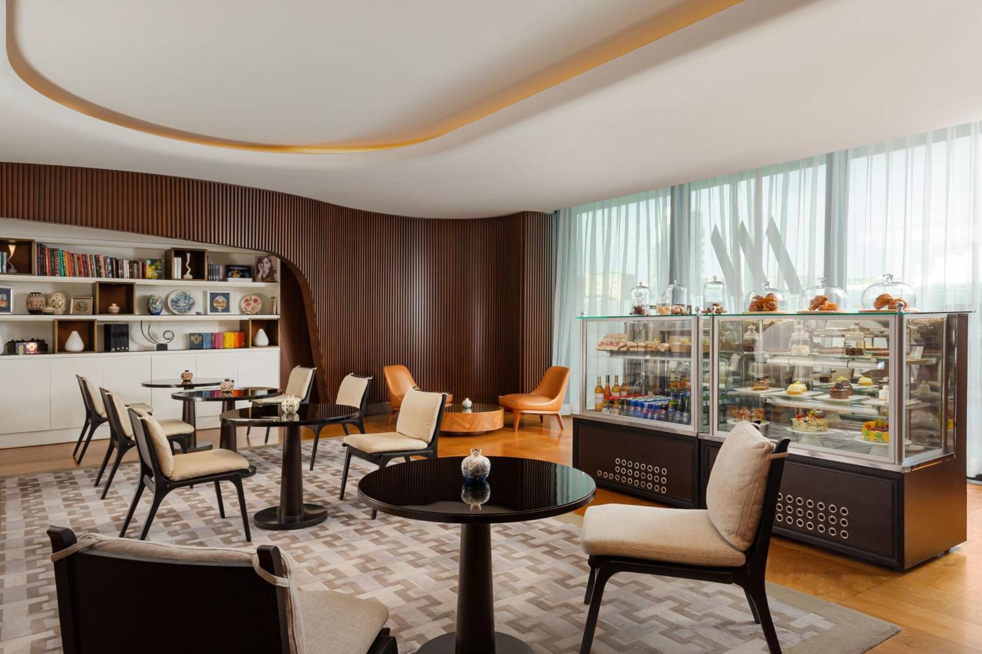 Baku Marriott Hotel Boulevard Exterior photo The W Lounge at Kuala Lumpur International Airport