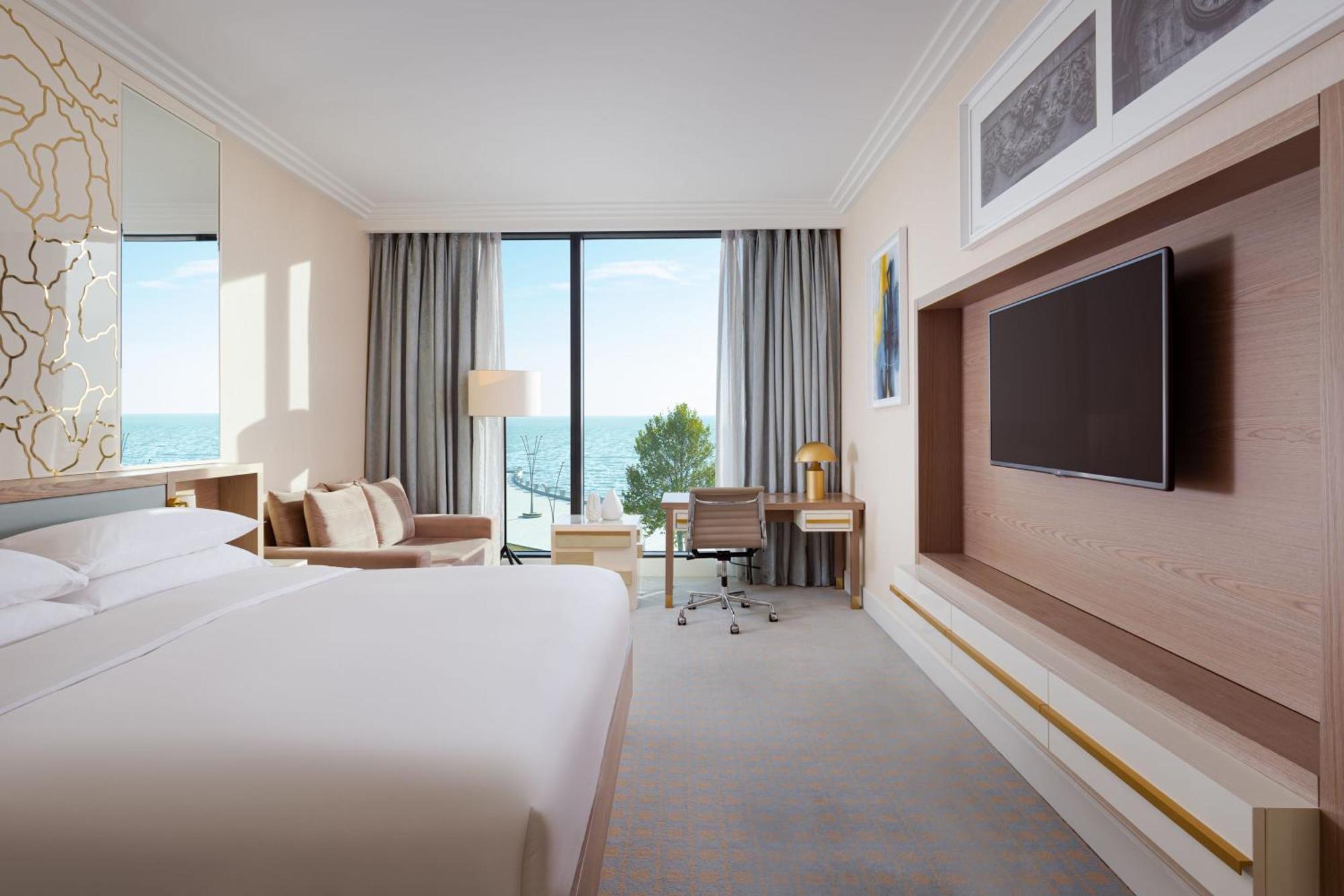 Baku Marriott Hotel Boulevard Exterior photo Deluxe Ocean View Room