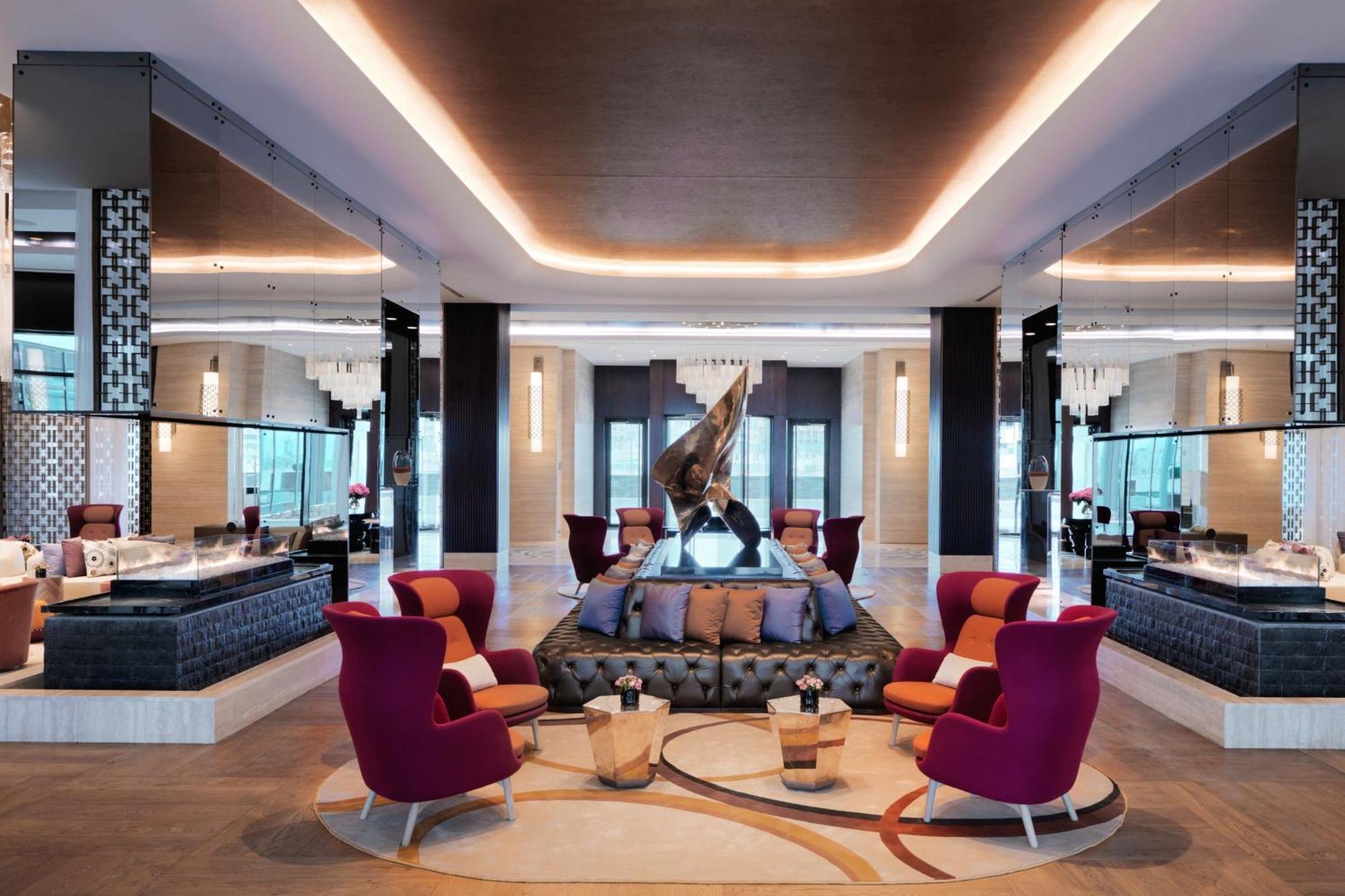 Baku Marriott Hotel Boulevard Exterior photo The lobby of the hotel