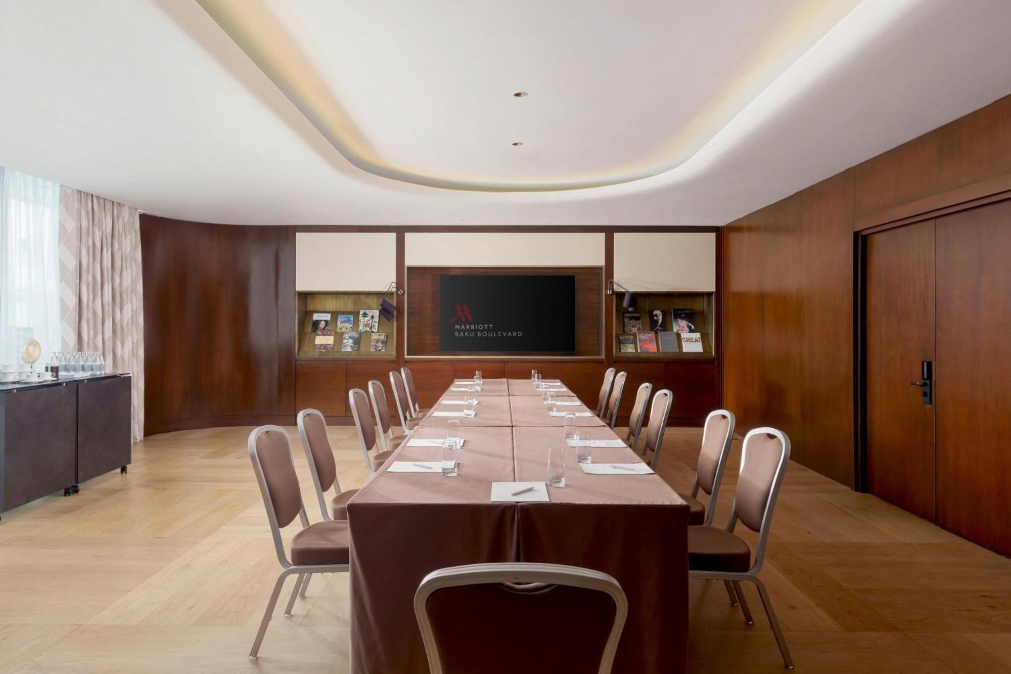 Baku Marriott Hotel Boulevard Exterior photo Meeting room